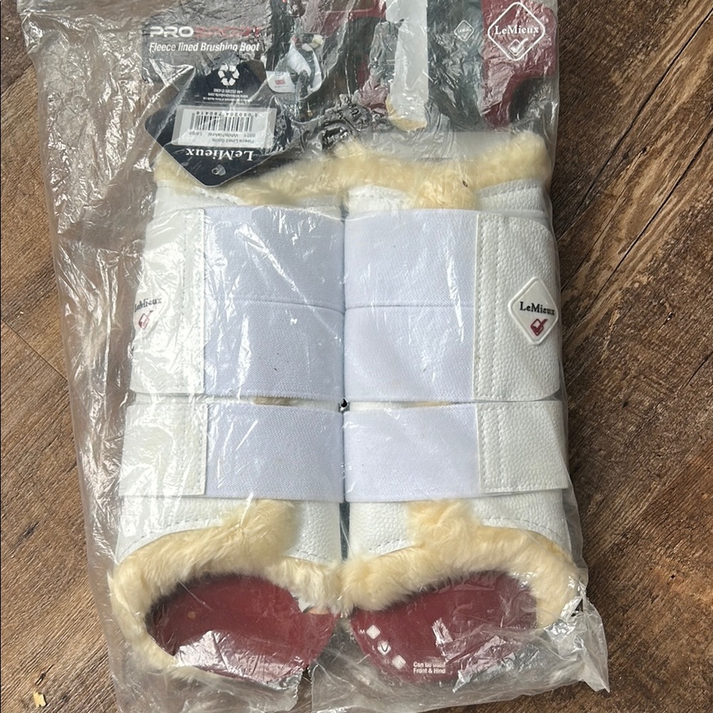 LeMieux White Brushing Boots